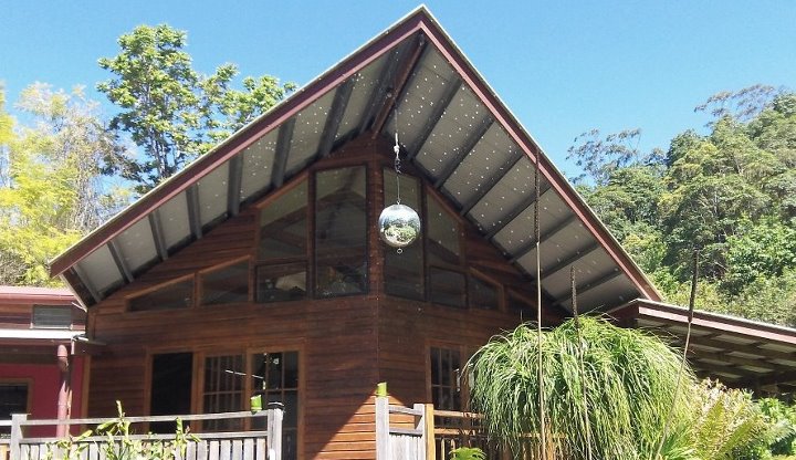 Kohinur Hall