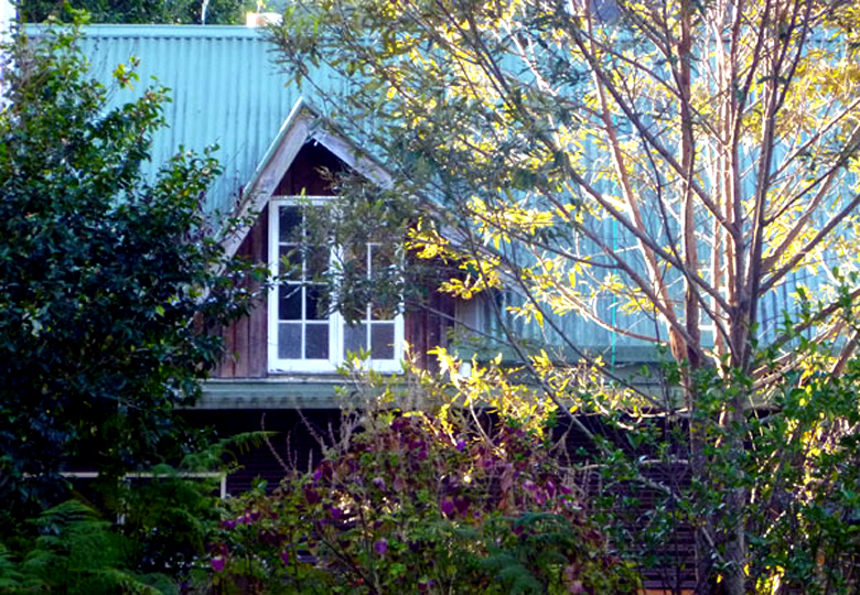 Tuntable Falls Community